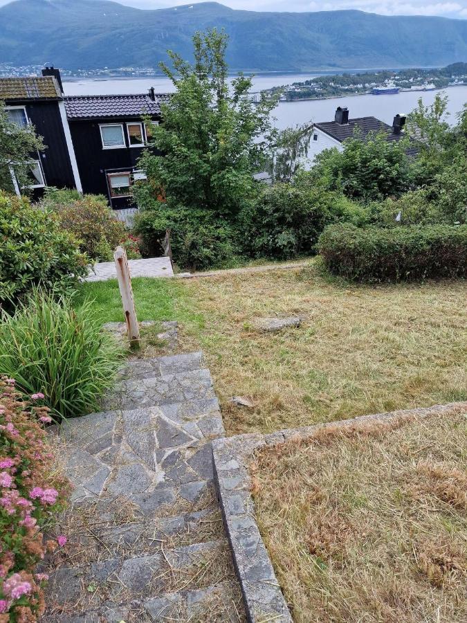 Great Place With View To The Mountains And Fjord Ålesund Buitenkant foto